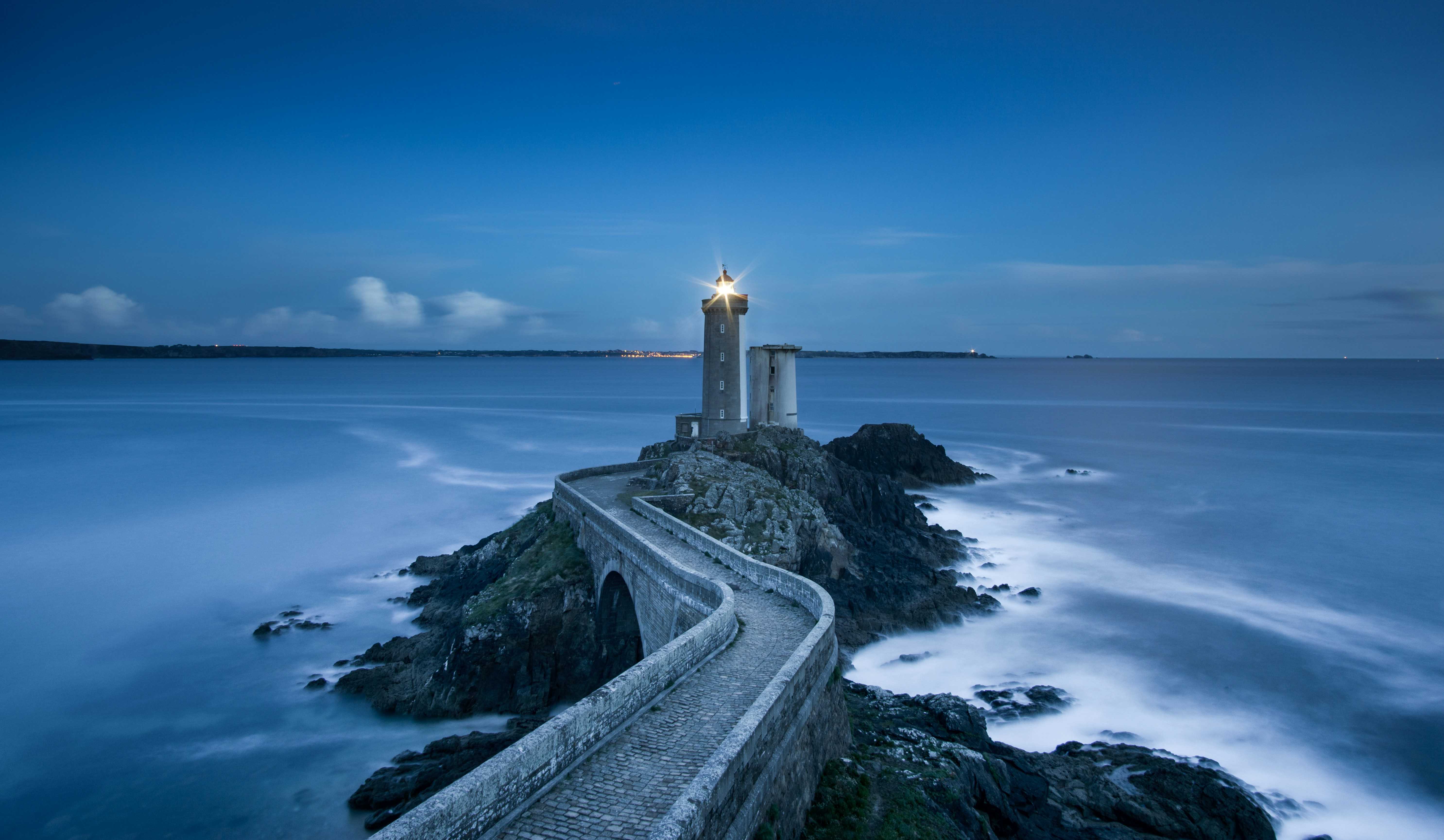 phare-petit-minou